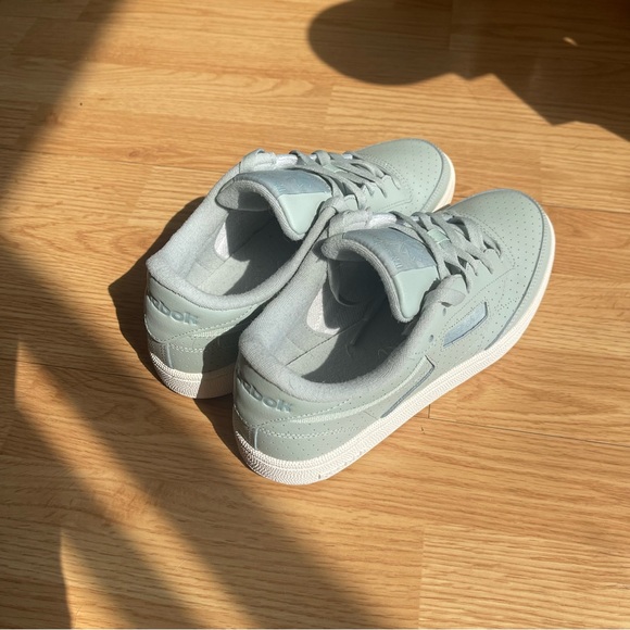 Women’s Club C 85 Sneakers Sea Spray/Harmony Green/Chalk 2023 Size 8 - Picture 1 of 6